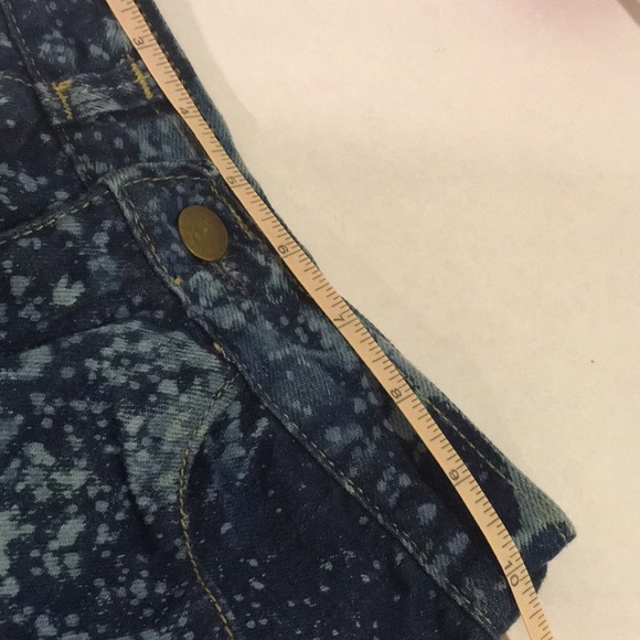 Vintage High Waisted Acid Wash Tie Dye Mom Jeans - Picture 9 of 11